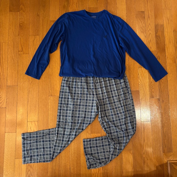 Nautica Navy Blue Sleepwear Set - Picture 1 of 5